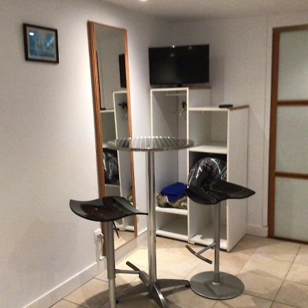 Studio Au Fond Du Jardin Apartment Сен Мало Екстериор снимка
